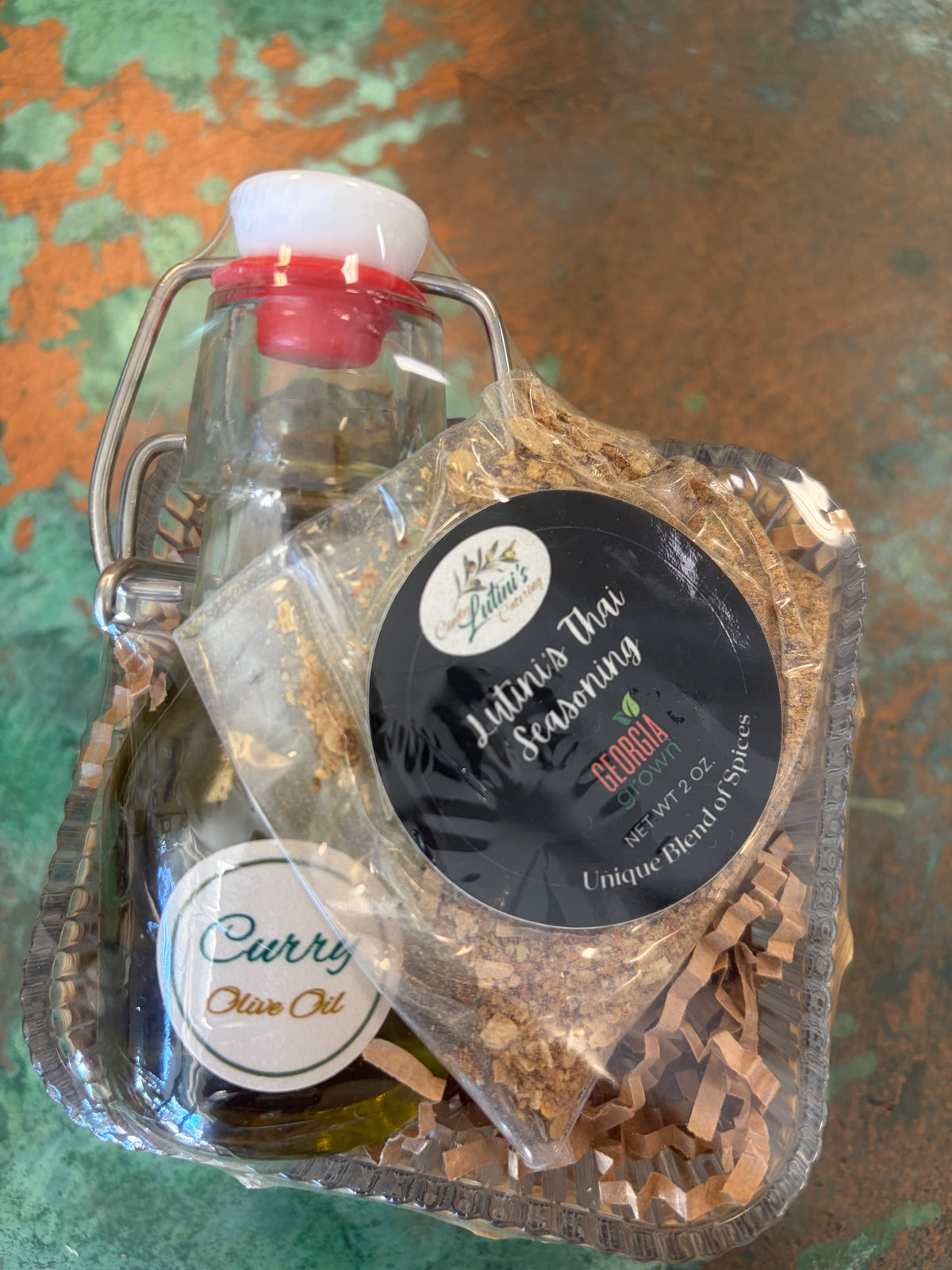 Lutini’s Thai Seasoning and Curry Olive Oil